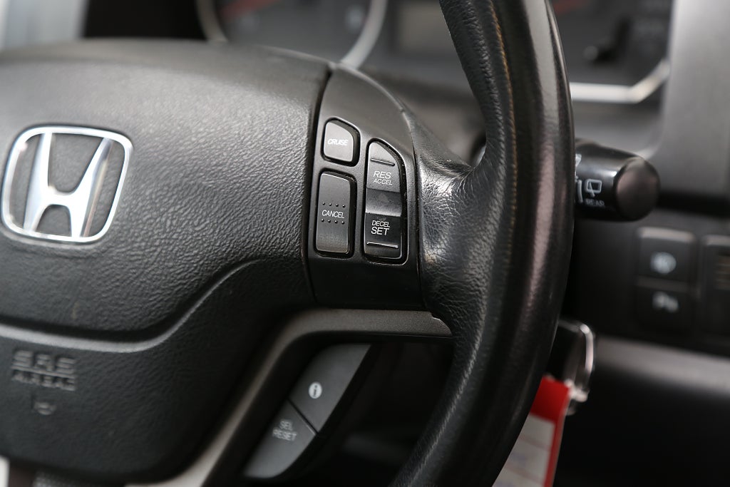 Honda CR-V 2,0 i-VTEC Executive 4WD Aut 1ägare Skinn Motorv Drag