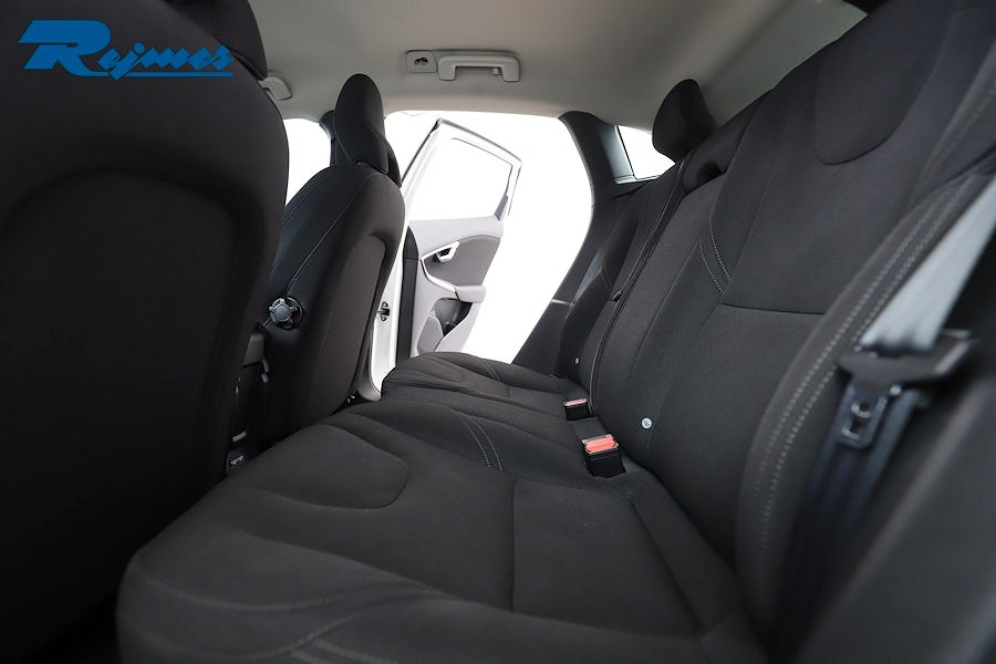 Volvo V40 D2 Manuell, 6-trinn, 115ps, 2015