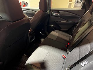SUV Nissan Qashqai 17 av 25