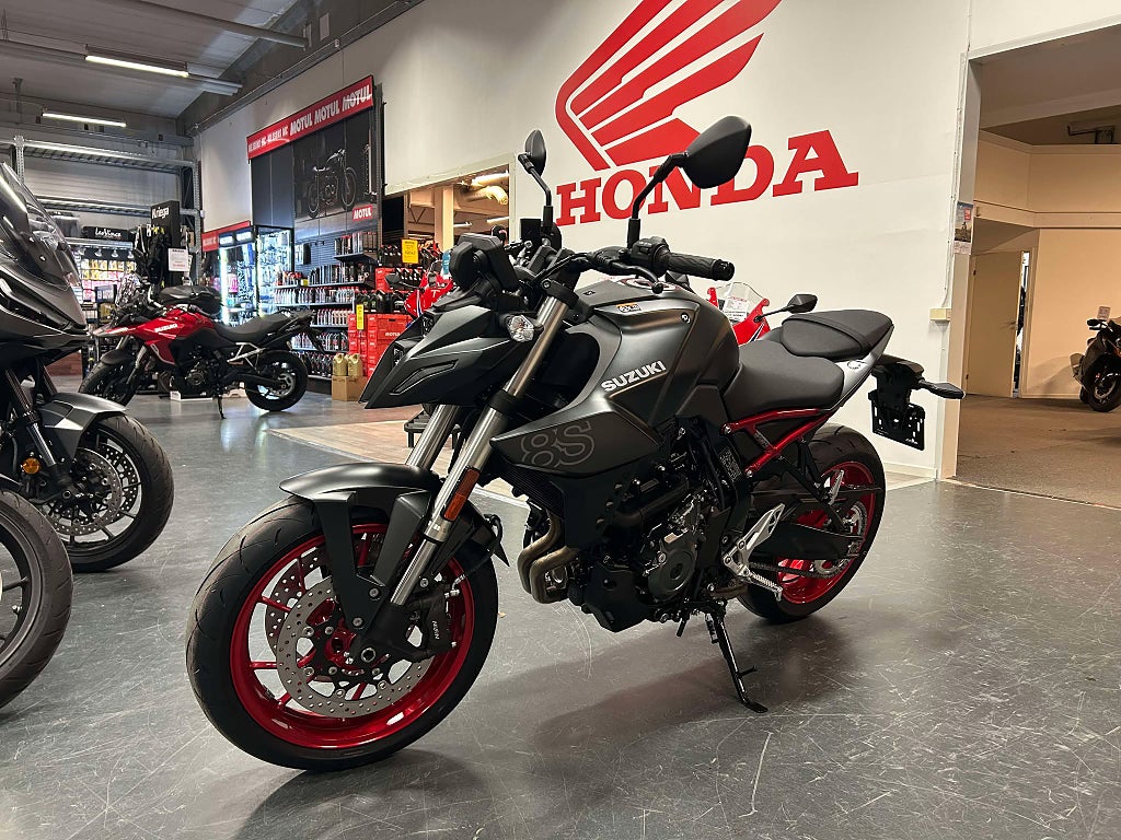 Suzuki GSX-8S * KAMPANJ *