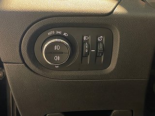Kombi Opel Grandland X 18 av 19