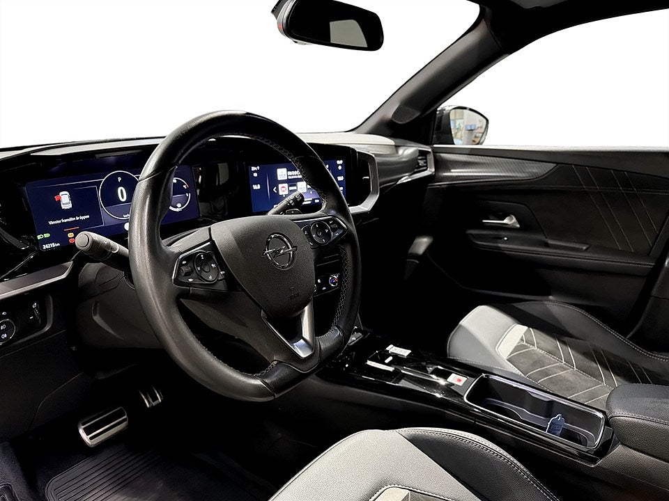 Bild på Opel Mokka Ultimate 1.2 Turbo 130hk Aut - B-KAMERA, CARPLAY