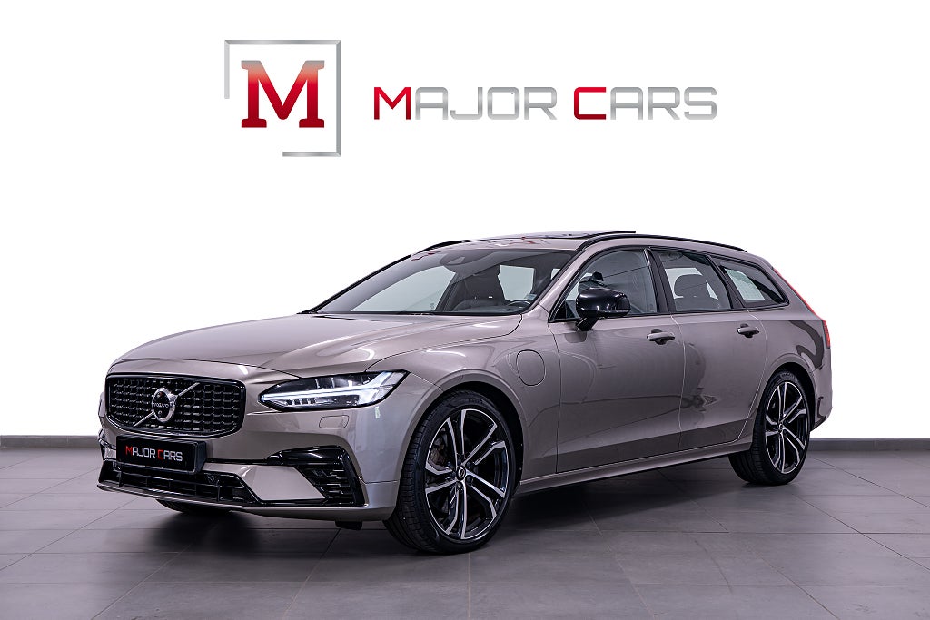 Volvo V90 T8 AWD R-Design Pano 20" H/K 360° Luft HuD Massage Drag