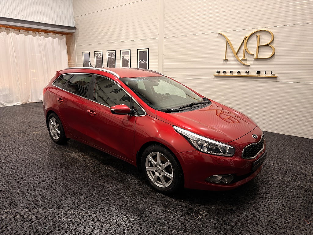 Kia Ceed cee'd_sw1.6 CRDi EX Comfort P-sensor Drag få ägare!
