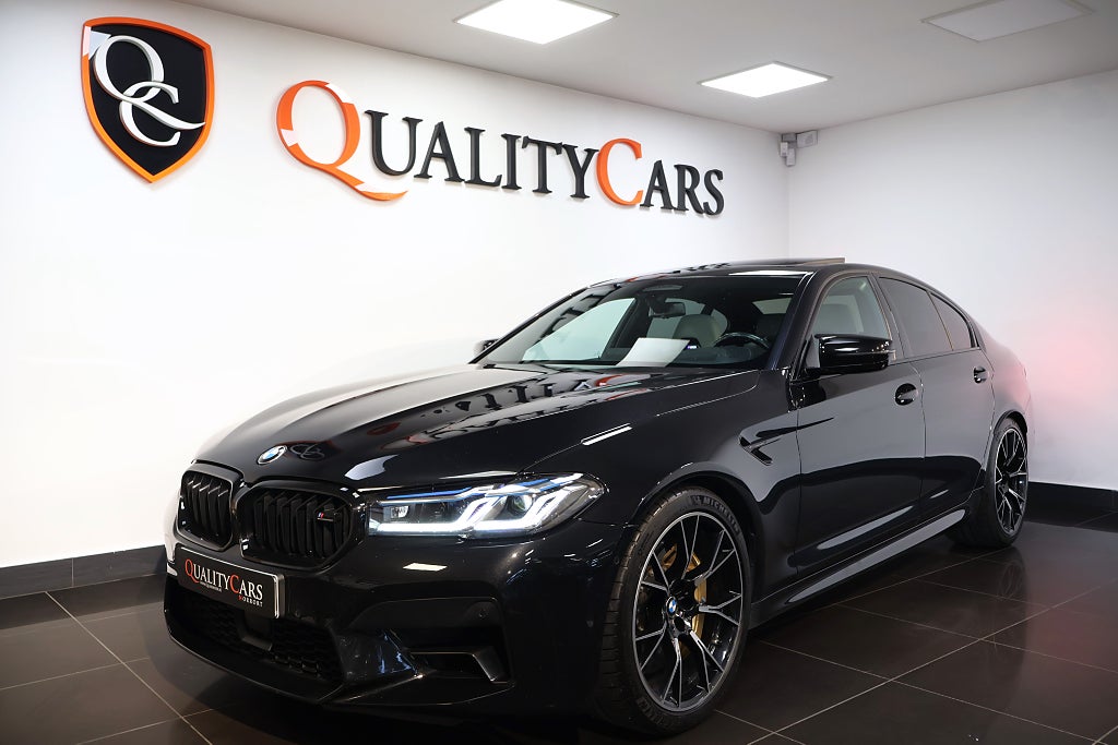 BMW M5 Competition Keramiska/ HUD /Massage/1-ägare / Sv.såld