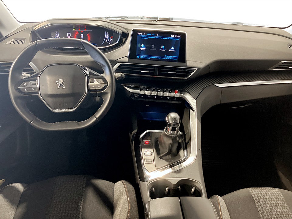Bild på Peugeot 3008 Active 1.2 PT 130hk KAMPANJRÄNTA 3,99%