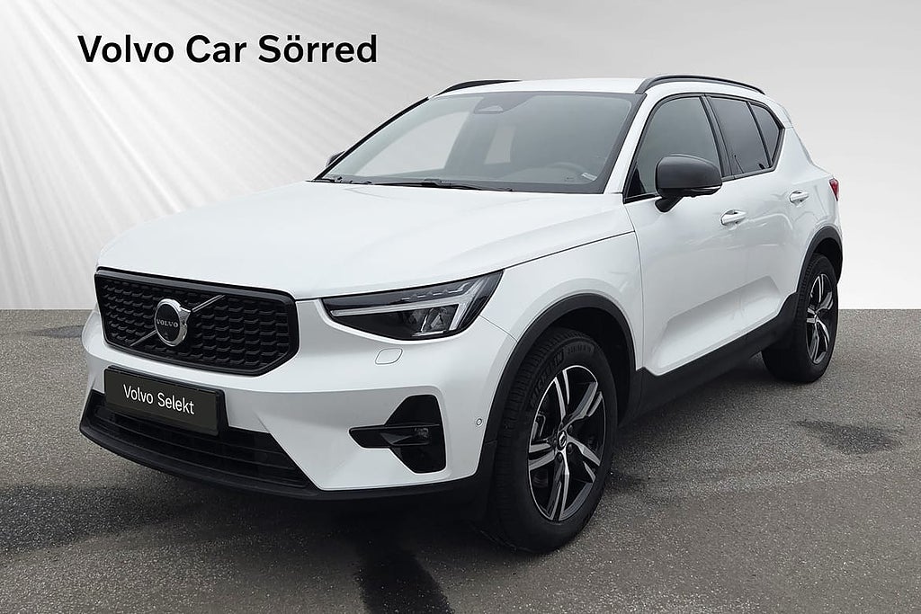 Volvo XC40 B3 FWD Bensin Plus Dark