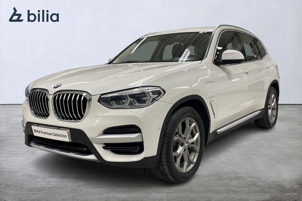 BMW X3 xDrive 30e | Drag | Nav | Rattvärme | HiFi | Backkamera 