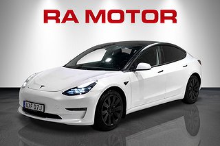 Sedan Tesla Model 3 8 av 27