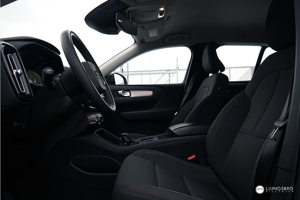 Volvo XC40 Recharge T4 211hk Momentum