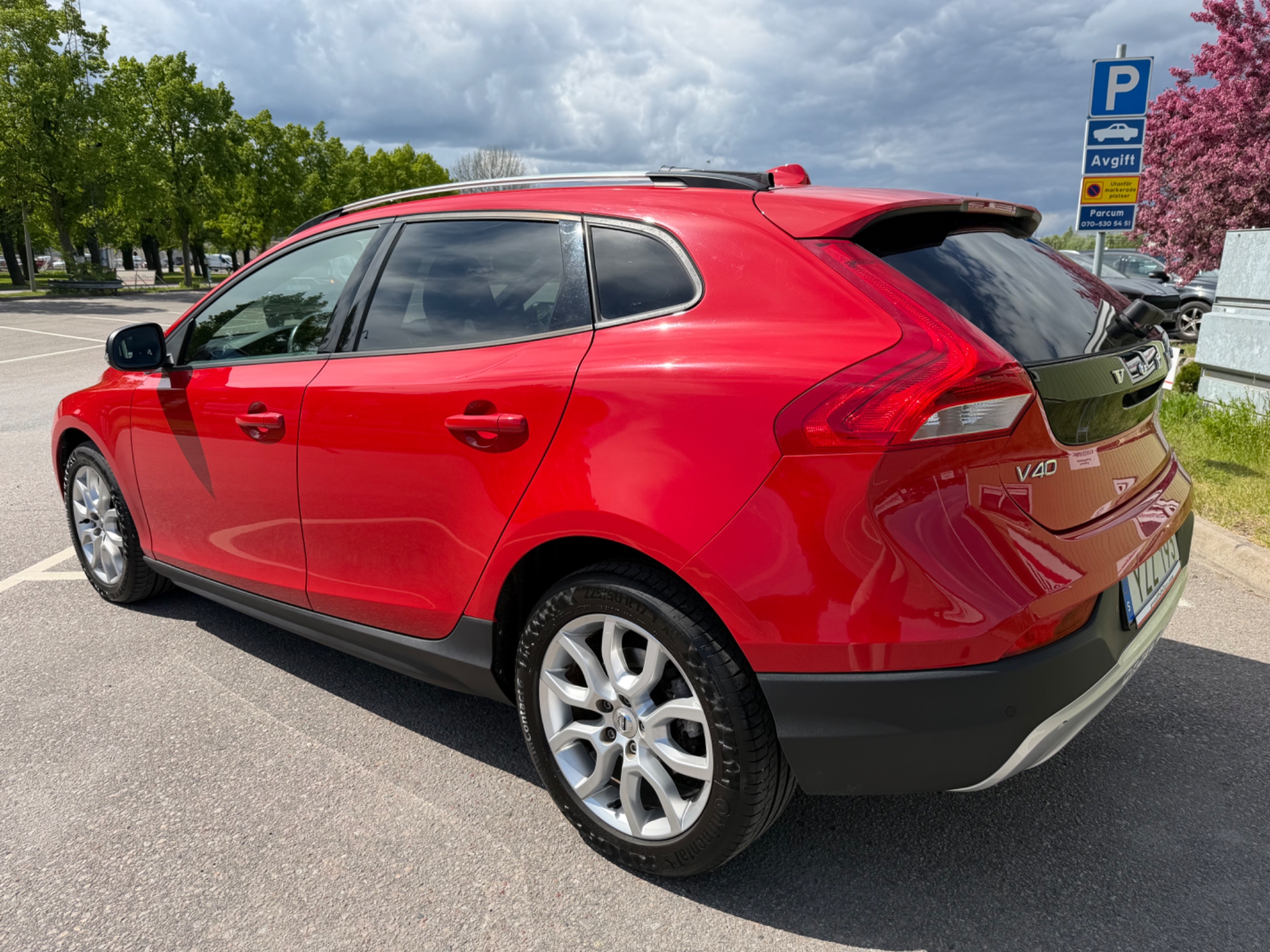 Volvo V40 Cross Country 2018, bild 3/50