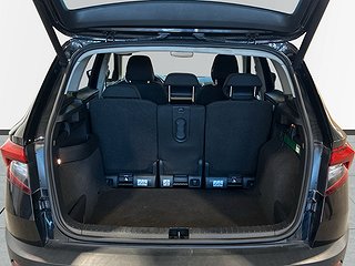 Skoda Karoq 1.0 TSI Drag Värmare Kamera S&V-däck Låg Skatt