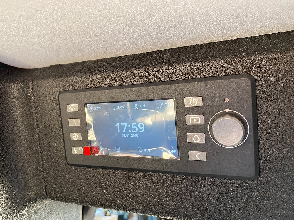 Adria Twin 600 SPB / Under 6 m / Automat / Dieselvärmare / - Adria