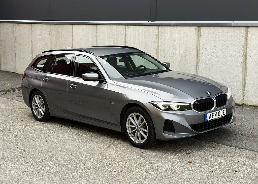BMW 330e xDrive Touring Steptronic Euro 6