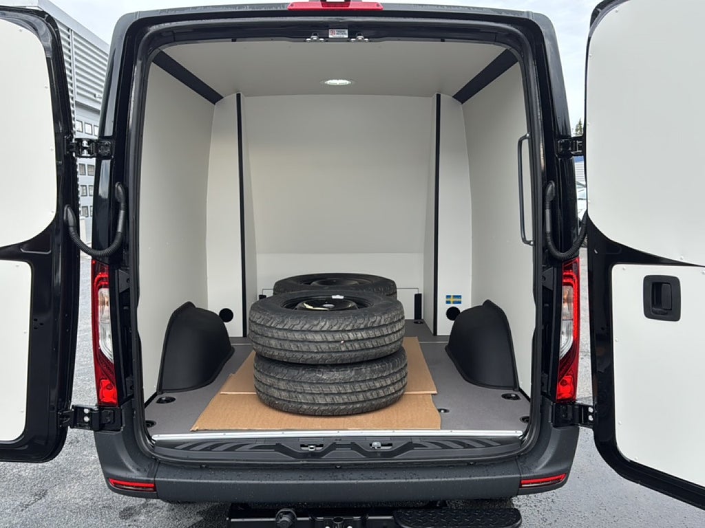 Mercedes-Benz Sprinter 2026 - miniatyr 13