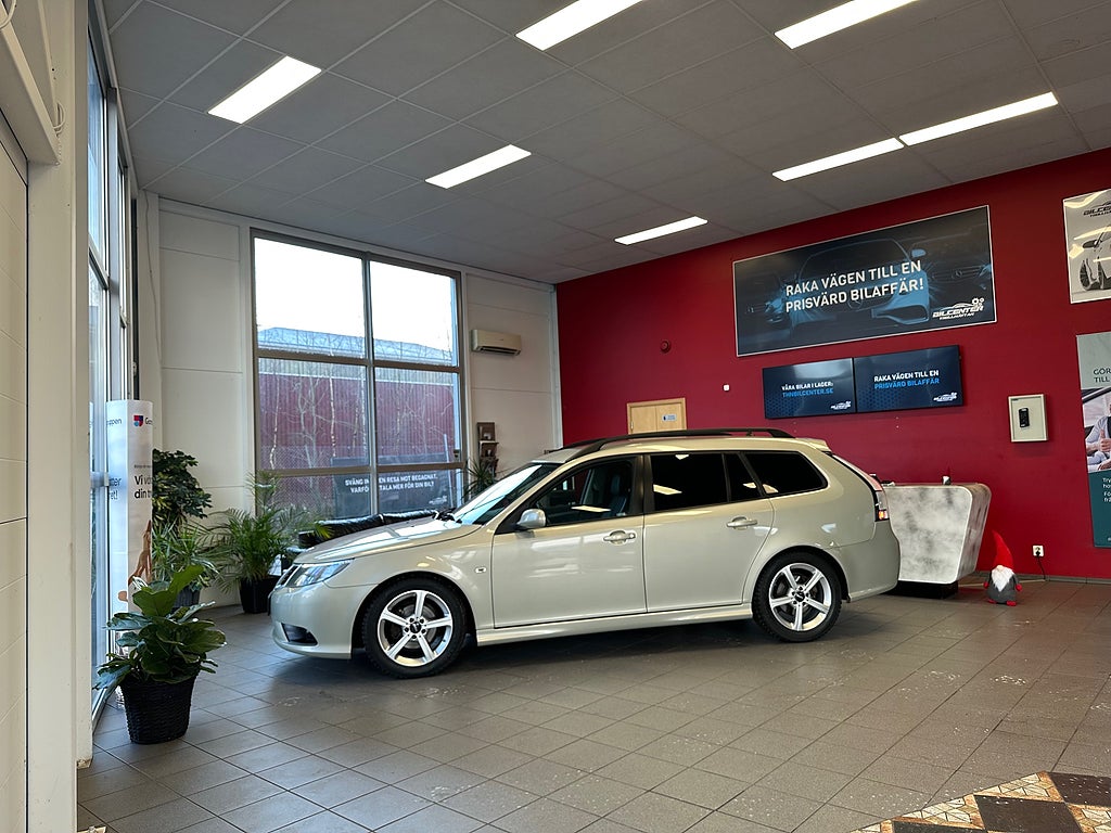 Saab 9-3 2008 - miniatyr 2