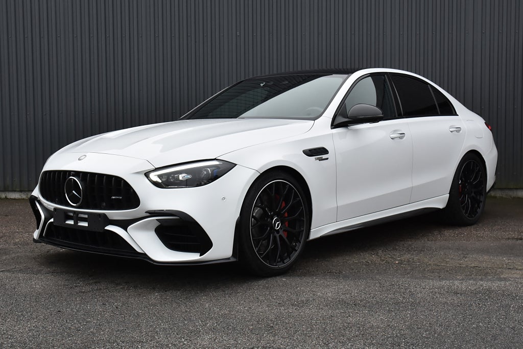 Mercedes-Benz C63 C63 S E Performance AMG 680 hk / Premium Plus / Carbon 