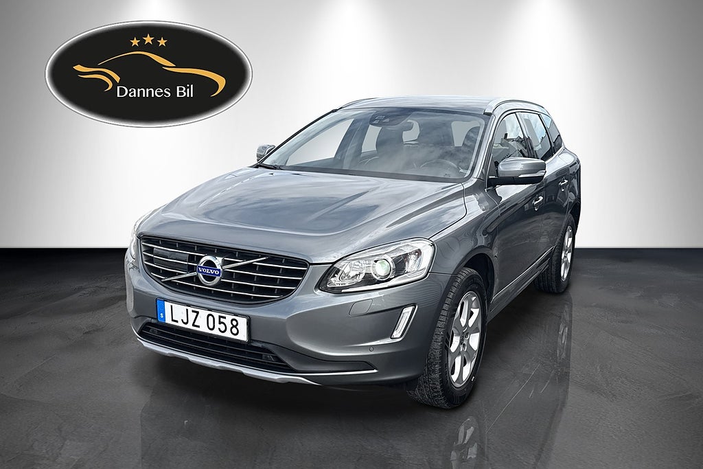 Volvo XC60 D4 AWD Geartronic Summum NYKAMREM DRAG LÄDER SERVAD