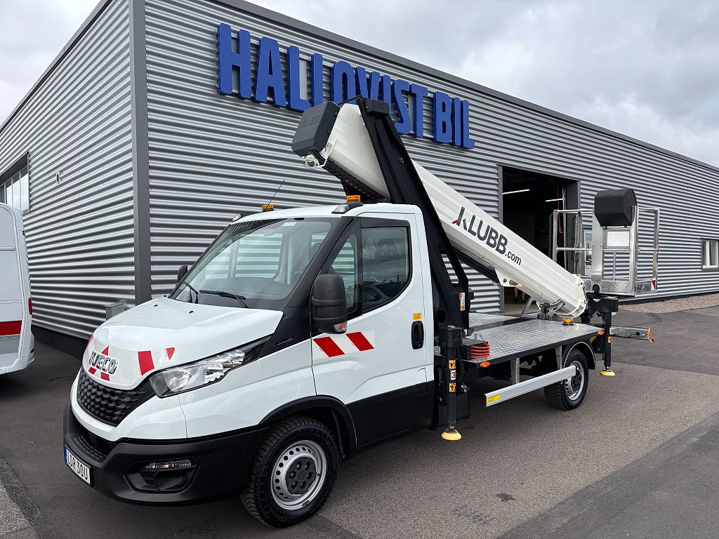 Iveco Daily 35-140 Bil lift Klubb KT20 18,6m