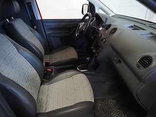 Transportbil - Skåp Volkswagen Caddy 9 av 19