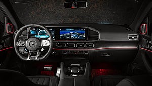 Mercedesen har en fyrliters V8-motor som genererar 612 hästkrafter och 850 Nm. 