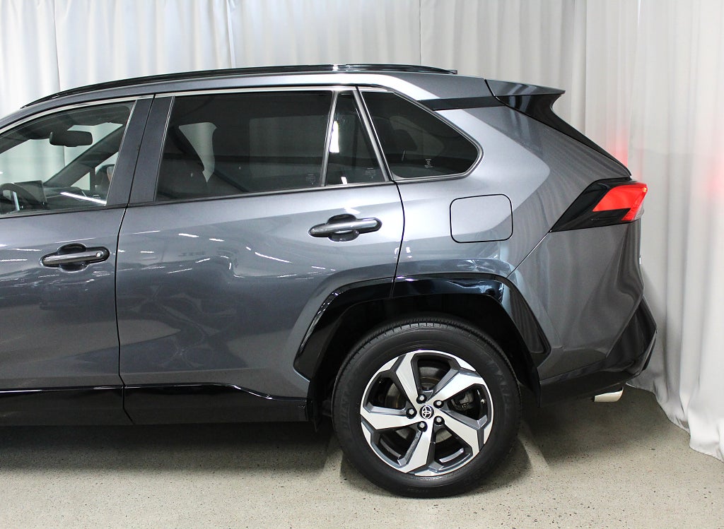 Toyota RAV4 Plug-in Hybrid E-CVT Launch Edition, Drag, B-Kamera
