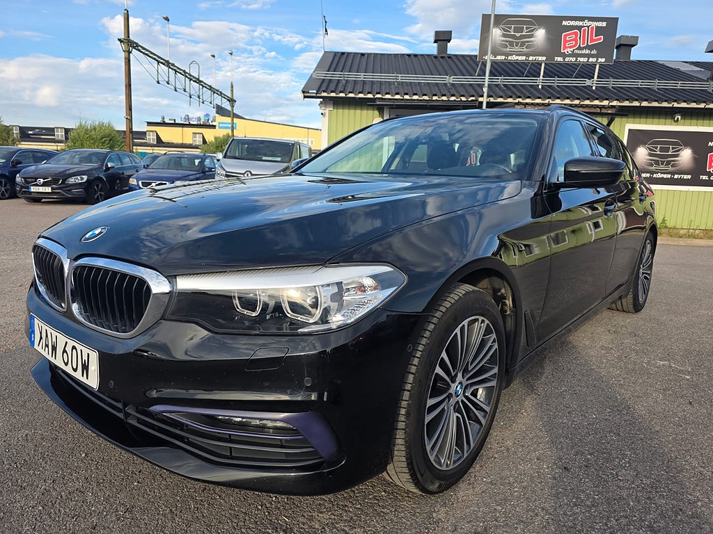 BMW 520d Touring Steptronic Sport line / Navi /