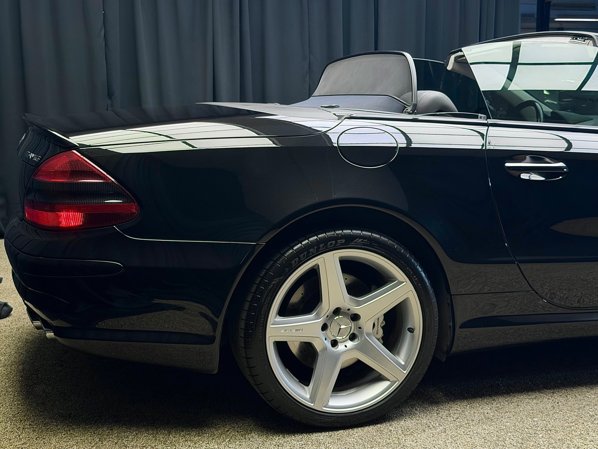 Mercedes-Benz SL 2005, kuva 7/49