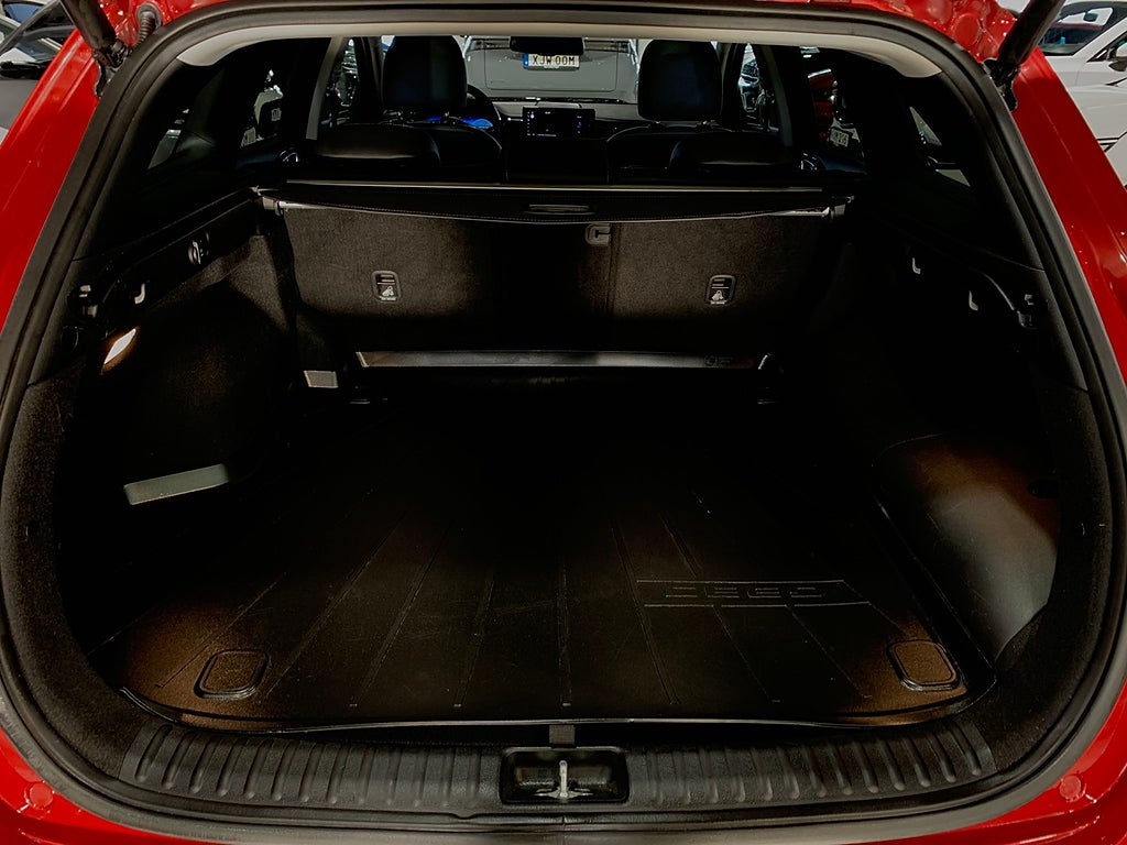 Kia Ceed SW PHEV ADVANCE PLUS 2|PANO|LÄDER|DRAG|GARANTI 2022