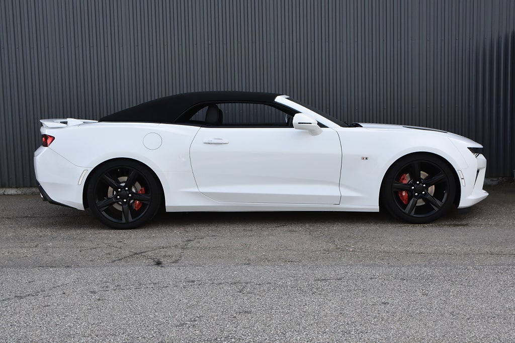 Chevrolet Camaro 2018 - miniatyr 4