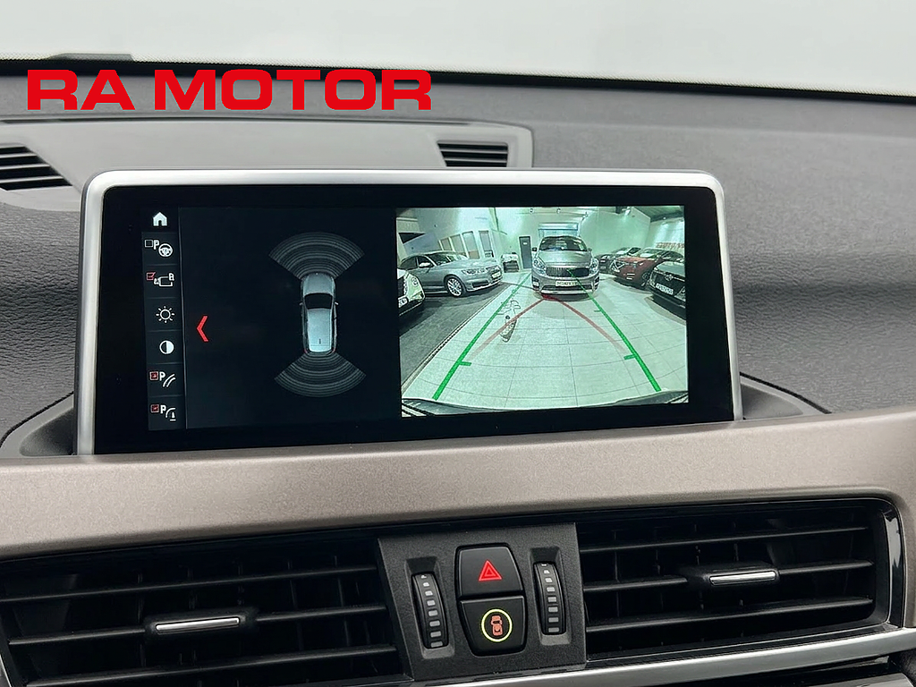 BMW X1 xDrive18d xLine | Backkamera | Navi | Skinn | Head-up 2019
