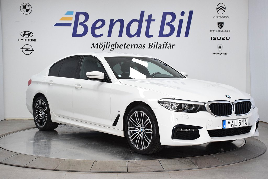 BMW 530e xDrive Sedan M Sport/Backkamera/Elstolar med minne