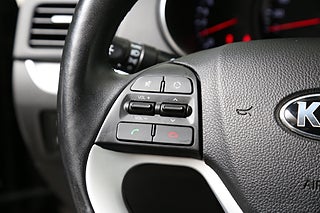 Halvkombi Kia Picanto 13 av 23