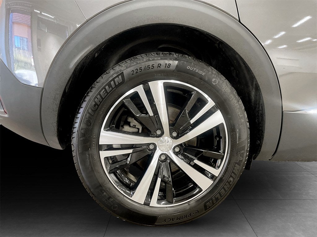 Bild på Peugeot 3008 GT 1.2 PT 130hk Aut - B-KAMERA, CARPLAY