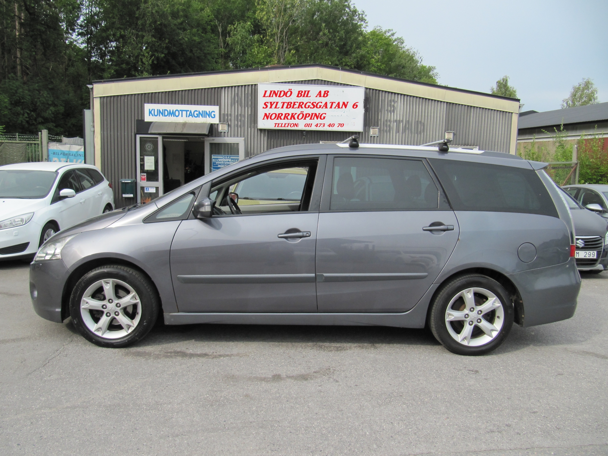 Mitsubishi Grandis 2008, bild 2/10