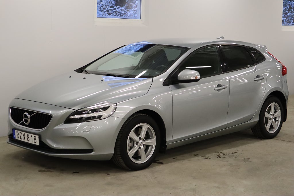 Volvo V40 T3 Automat *P-värm/LED* (152HK) Euro 6