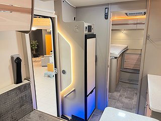 Husbil-halvintegrerad Ahorn Canada TF Plus 14 av 28