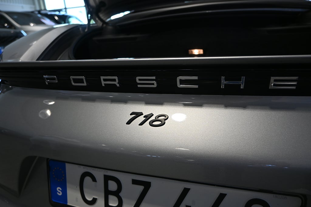 Porsche 718 2018 - miniatyr 16