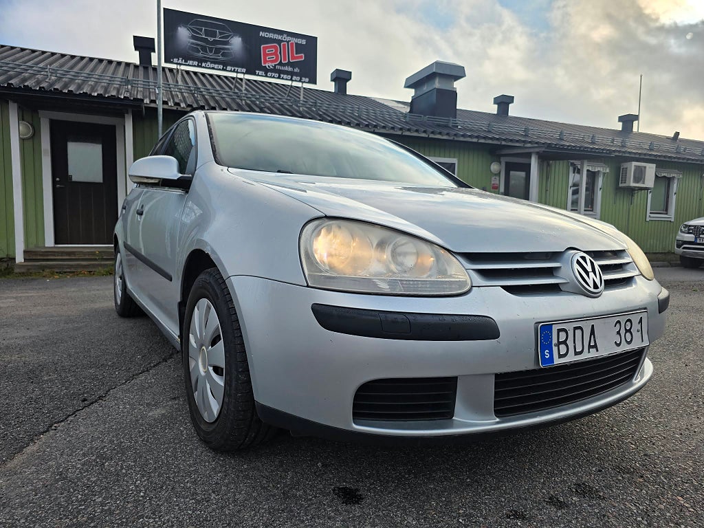 Volkswagen Golf I 5-dörrar 1.6 Trendline Euro 4