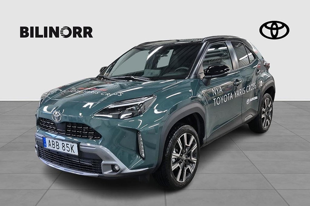 Toyota Yaris Cross Hybrid 130 AWD-i 1,5 STYLE, BITONE |VHJUL|