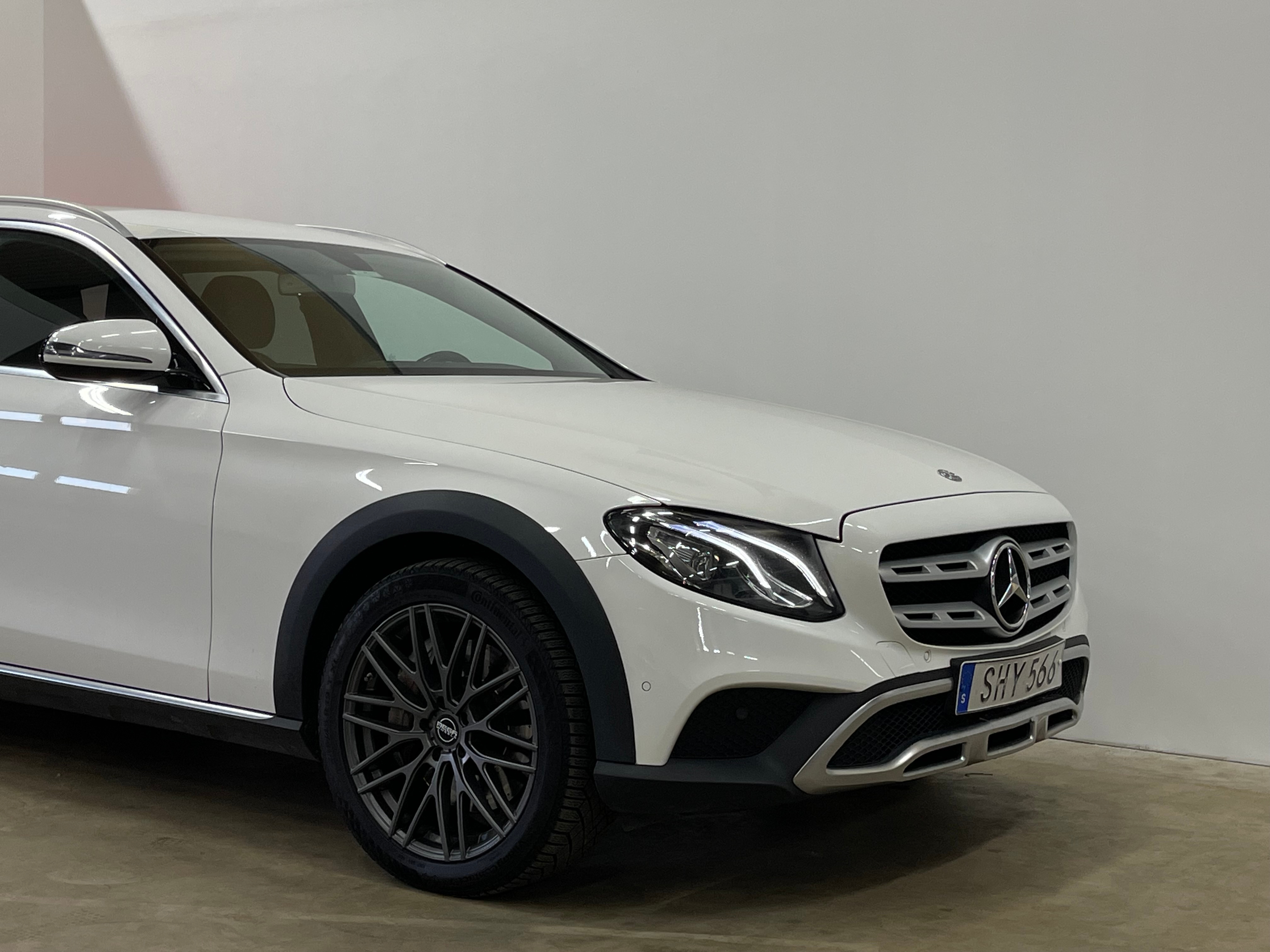 Mercedes-Benz E 2018, bild 3/45