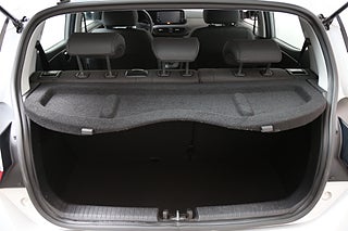 Halvkombi Hyundai i10 21 av 21
