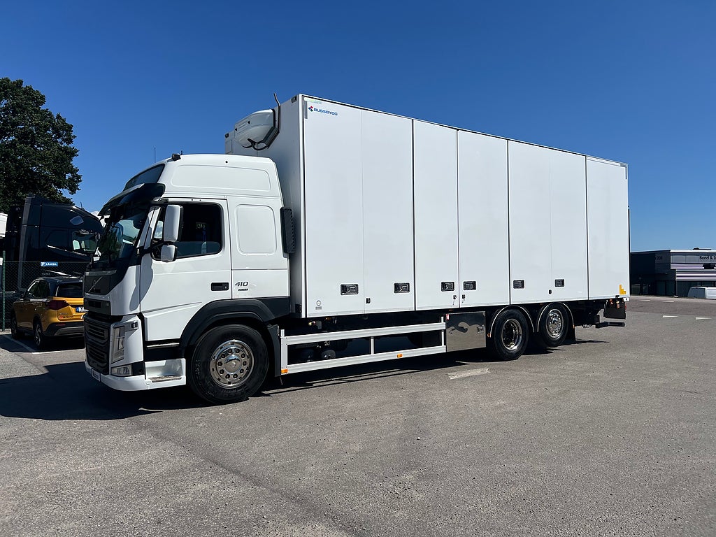 Volvo FM 410 6x2 Skåpbil, Öppningsbarsida, Bussbygg, Värmare