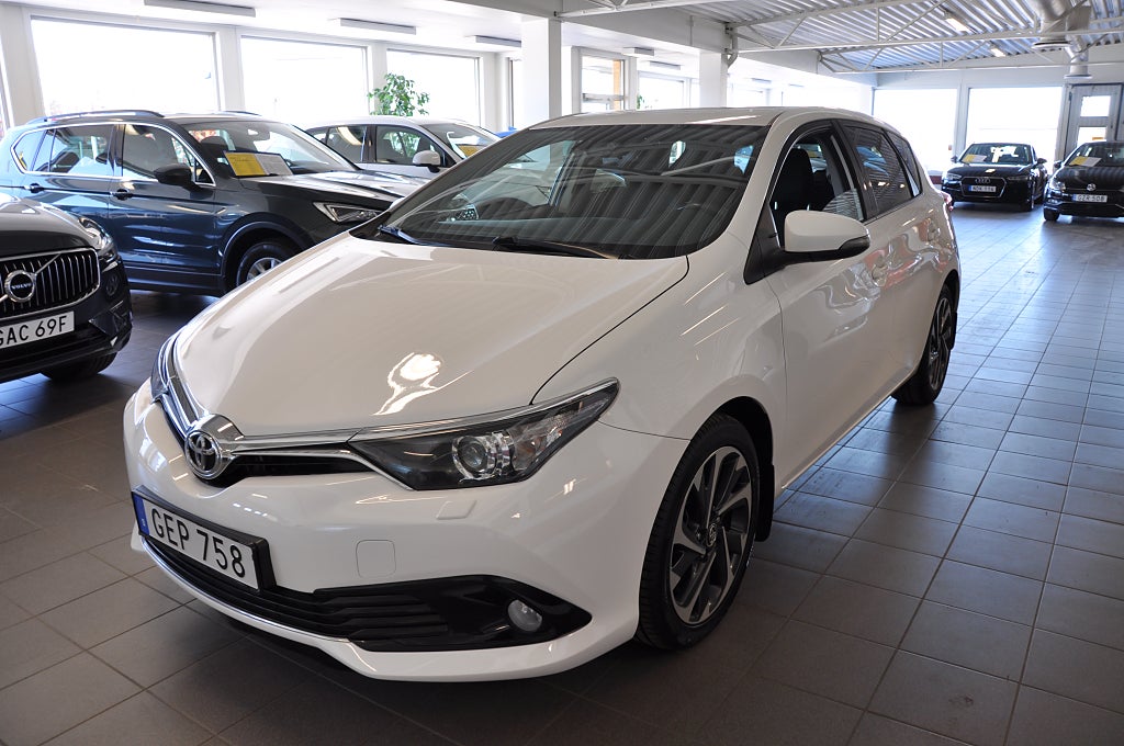 Toyota Auris 2015 - miniatyr 4