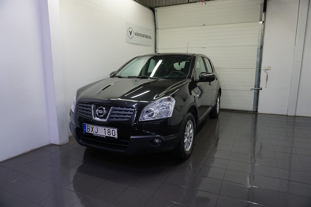 Nissan Qashqai 2.0 CVT, 2 Brukare, Ny Servad, Ny Bes 141hk