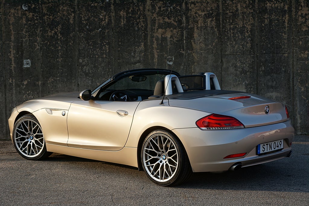 BMW Z4 sDrive35i DCT 306hk|Låga Mil|Hifi|PDC|Välvårdad|