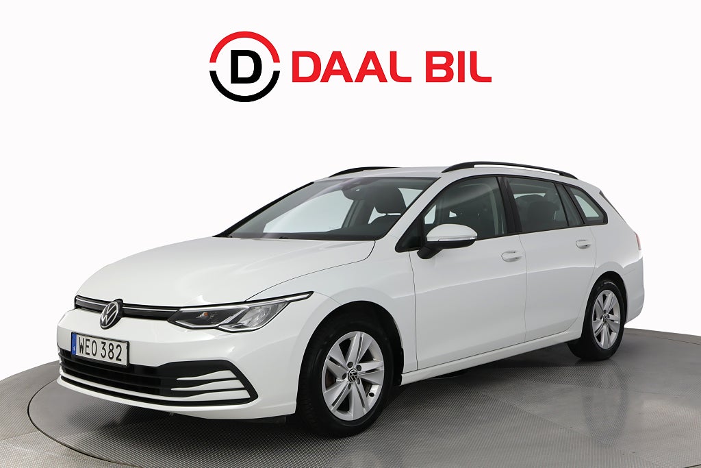 Volkswagen Golf SPORTSCOMBI 1.5 eTSI 131HK COCKPIT P-SENS RATTVÄRM 