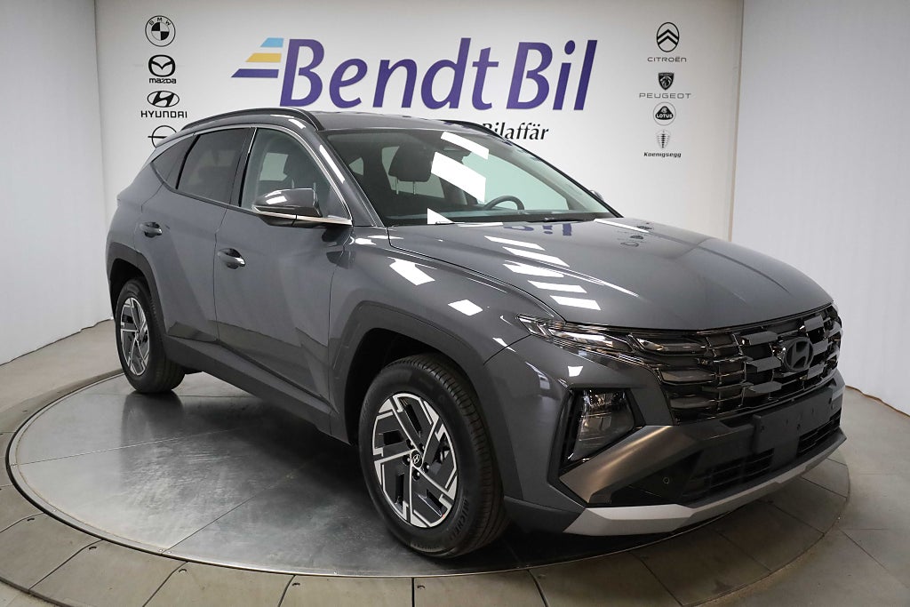 Hyundai Tucson HEV 4WD Essential| Lagerbil | Adaptiv farth.| Rattvärme