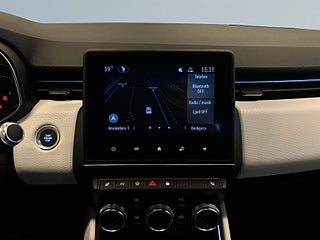Renault Clio E-TECH 1.6 Hybrid MOMS/Navi/Kamera/SoV-Däck/MoK/P-Sens – bild 15