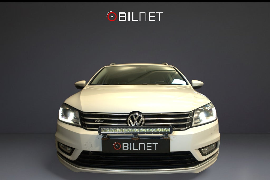 Volkswagen Passat 2.0 TDI 4M GT *3,99%* Premium R-Line Kamera Värmare